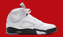 AIr Jordan retro 5 Fire Red Silver Tongue(2020) en internet