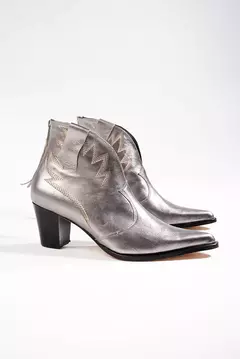 URANO - Carmelita Shoes