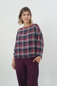 Blusa Pássaros Poá - (cópia)