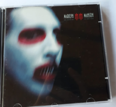 MARILYN MANSON - THE GOLDEN AGE OF GROTESQUE