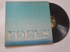 JAN AKKERMAN E THIJS VAN LEER - FOCUS