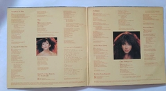 KATE BUSH - LIONHEART na internet