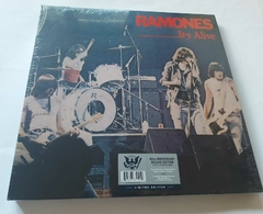 RAMONES - IT'S ALIVE (NOVO-IMPORTADO-EDIÇÃO DE ANIVERSÁRIO)