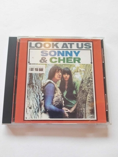 SONNY E CHER - LOOK AT US