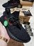 Adidas Yeezy Boost 350 v2 "Bred" na internet