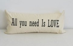 ALMOHADON TUSOR ALL YOU NEED IS LOVE - comprar online