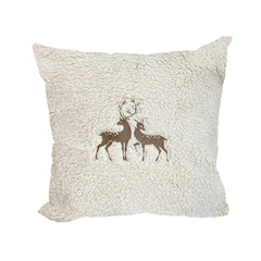 Almohadon en corderito bordado pareja Ciervos - 50x50cm - comprar online