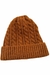 Q823bis GORRO TEJIDO AJUSTADO CON OCHOS