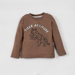 Precio Unitario: $4950 - QL216010501 - Remera Tiger Attitude - comprar online