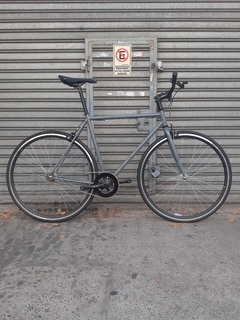 Bicicleta R28 Tipo Fixie Caño Alto