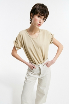 BOYFRIEND TEE BEIGE - Chunchon