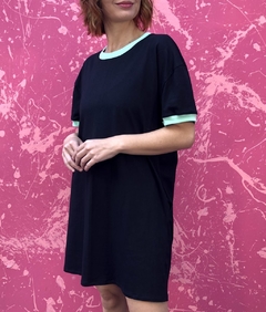 Vestido Camisetão BLACK - comprar online