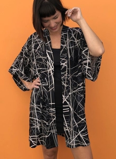 Kimono RISCADO P&B - comprar online