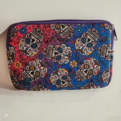 Funda Cartuchera Neceser multiuso Calaveras