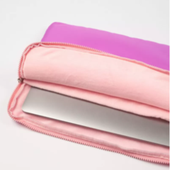 Funda Laptop 15.6 Yoko Violeta & Rosa - comprar online