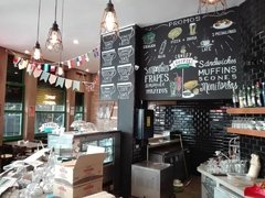 REMATE RESTO BAR COMEDY COFFE - LUNES 25/3 - comprar online