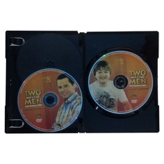 Box Two and a Half Men 5ª Temporada Completa, 3 DVD's (Usado, 2009) - Utilicario Livros e Utilidades