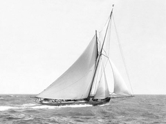 Cutter sailing on the ocean, 1910 - 3AP3203