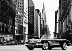 GASOLINE IMAGES - Roadster in NYC - 3AP4722