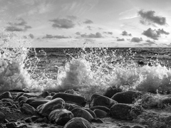 PANGEA IMAGES - Waves crashing, Point Reyes, California (BW) - 3AP4997