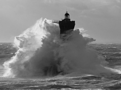 JEAN GUICHARD - Phare du Four lors d'une tempête - 3JG921