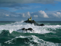 JEAN GUICHARD - Phare de Tévennec, mer d'Iroise - 3JG973