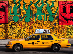 MICHEL SETBOUN - Taxi and mural painting, NYC - 3MS3271