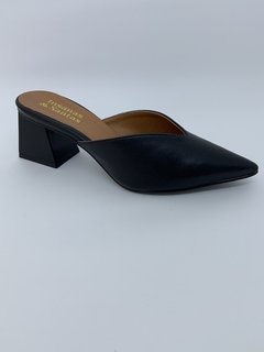 Mule inspired Arezzo - comprar online