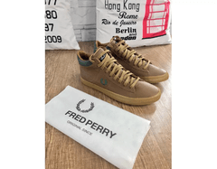 Bota Fred Perry - BFPN1 na internet