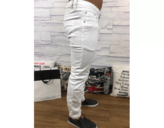 Calça Jeans Calvin Klein - EWDS987 - comprar online