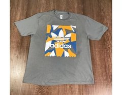 Camiseta Adidas - ESDX7