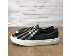 Sapatênis Burberry - Slip-On - YTFG31 na internet