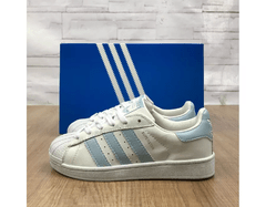 Tênis Adidas Superstar - TFGHV47 na internet