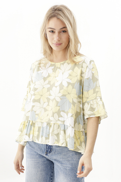 Blusa FLORAL - fabricantes y mayoristas de indumentaria femenina en Flores CABA | MODA EMMAO 