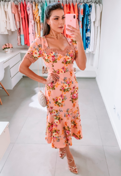 Vestido Midi floral com babado e detalhes em Renda Moda Evangélica - comprar online