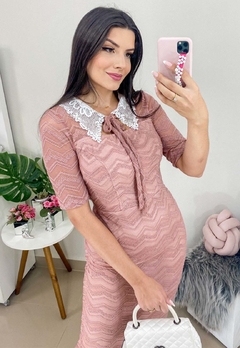 Vestido Midi em Renda Rosé Gold Moda Evangélica Rozy