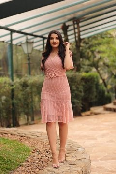 Vestido Midi Tricô Modal com Faixa e Fivela na Cor Nude - Solo Moda Evangélica