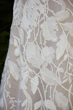 S0415 - GASA DE SEDA BORDADA - Sole Silva Telas de Novias ~ Bridal Fabrics