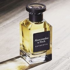 Authentic Man Abercrombie & Fitch Eau de Toilette - Perfume Masculino na internet