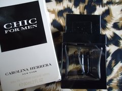 Chic For Men Carolina Herrera Eau de Toilette - Perfume Masculino na internet