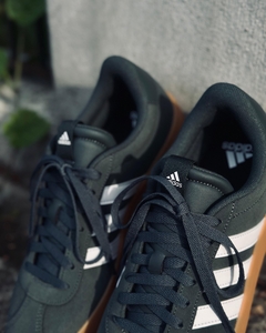 Adidas / VL COURT 3.0 Verde Musgo - comprar online