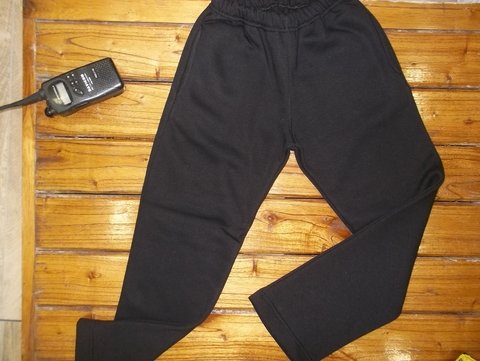 Pantalon frisa