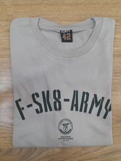 Remera FSK8 en internet