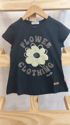 Remera flower