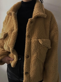 Campera over teddy camel - comprar online