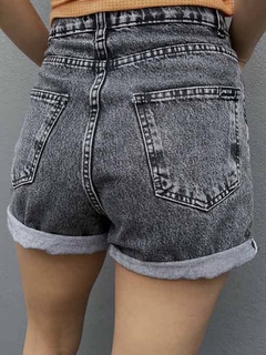 Short mom acid black - tienda online