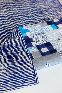 QUILT #2 AZUL en internet