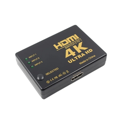 Switch HDMI 3 Entradas 4K ( Con Control Remoto )