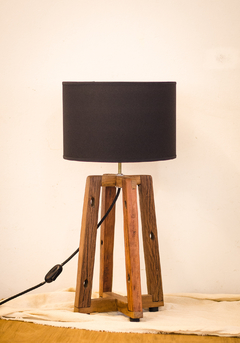 Lámpara de mesa CAMPO en internet