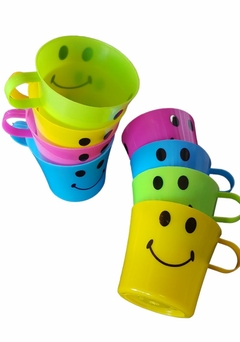 Caneca infantil sorriso canequinha copinho 8 pçs